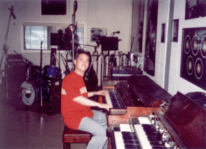 Jens Ducki Duckstein am Piano von Jerry Lee Lewis, Sun Records, Memphis, Tennessee