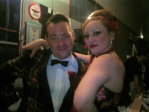 Ducki Duckstein und Gina Haley auf dem Good Rocking Tonight Festival in Attignat